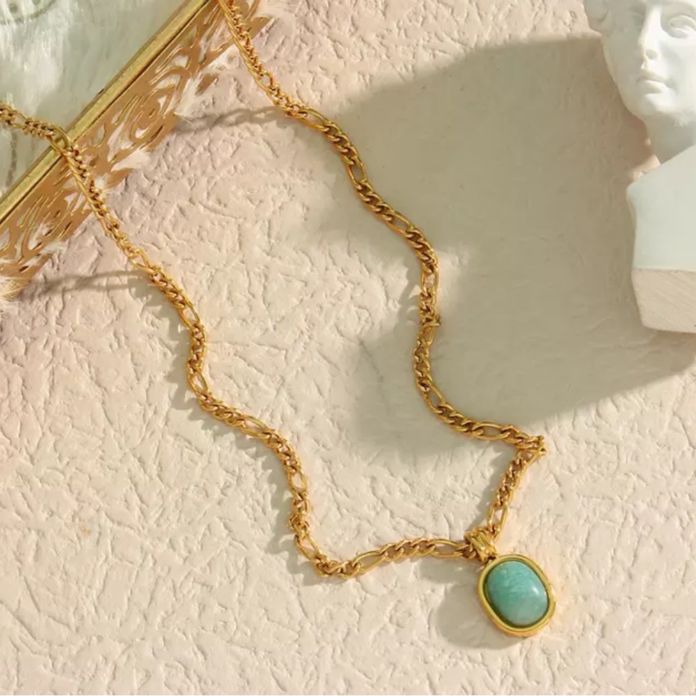 NEW 18K GOLD FIGARO CHAIN NECKLACE, NICE NECKLACE, CUTE NECKLACE - Picture 6 of 8